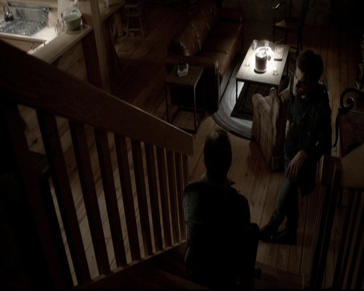 VampireDiariesWorld-dot-org_5x20WhatLiesBeneath1845.jpg