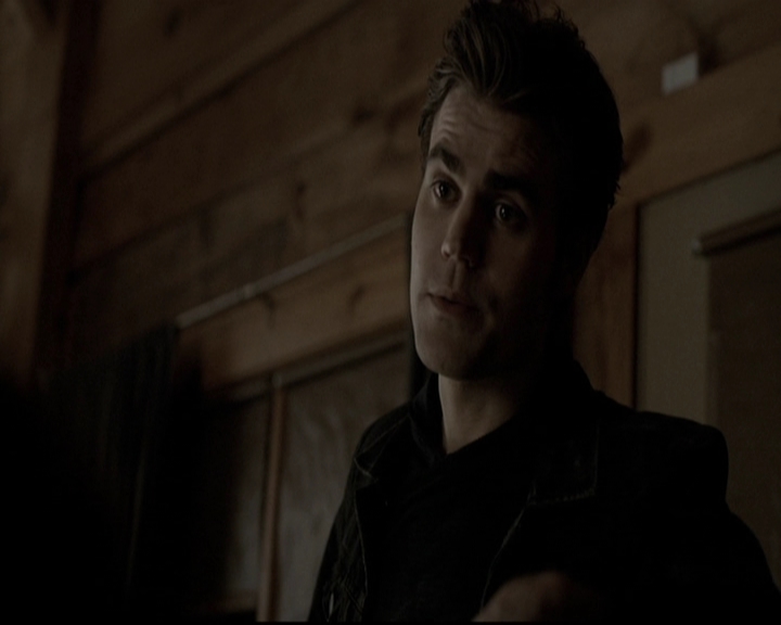 VampireDiariesWorld-dot-org_5x20WhatLiesBeneath1853.jpg