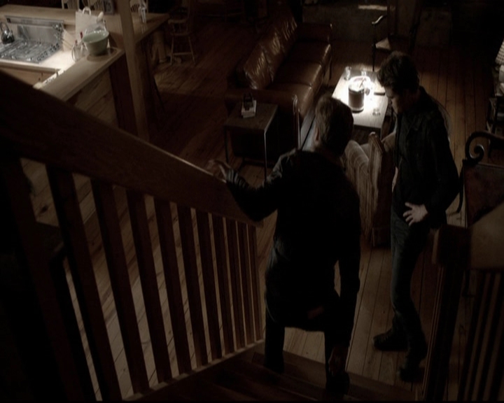 VampireDiariesWorld-dot-org_5x20WhatLiesBeneath1871.jpg