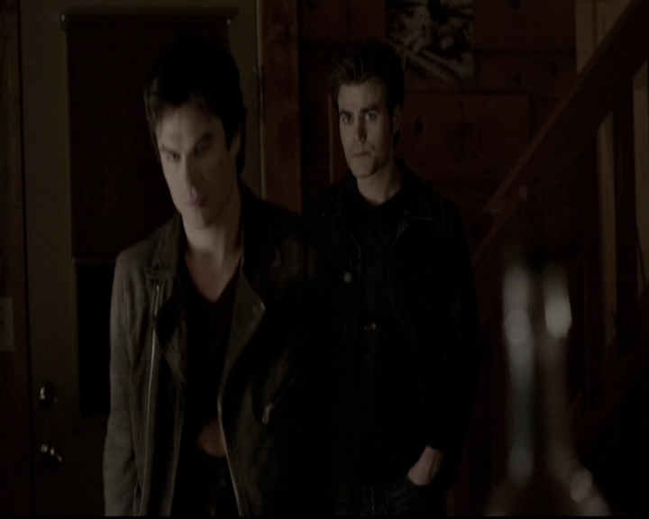 VampireDiariesWorld-dot-org_5x20WhatLiesBeneath1877.jpg