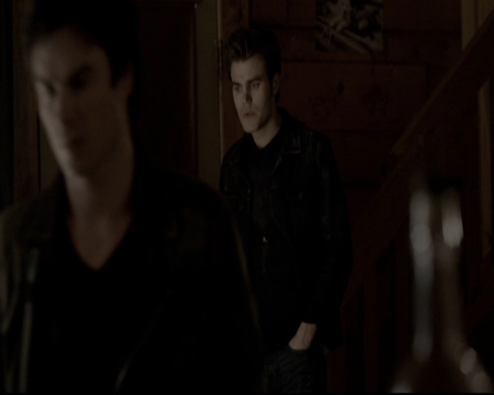 VampireDiariesWorld-dot-org_5x20WhatLiesBeneath1878.jpg