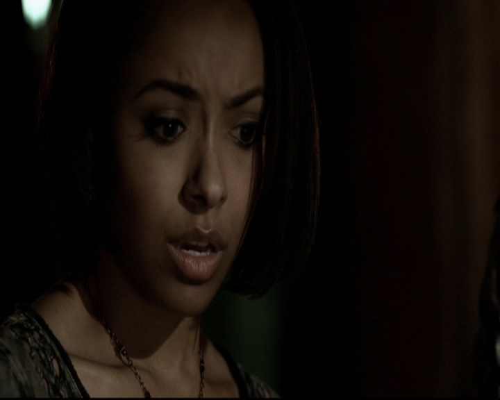 VampireDiariesWorld-dot-org_5x20WhatLiesBeneath2023.jpg