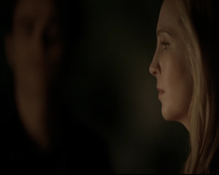 VampireDiariesWorld-dot-org_5x20WhatLiesBeneath2042.jpg