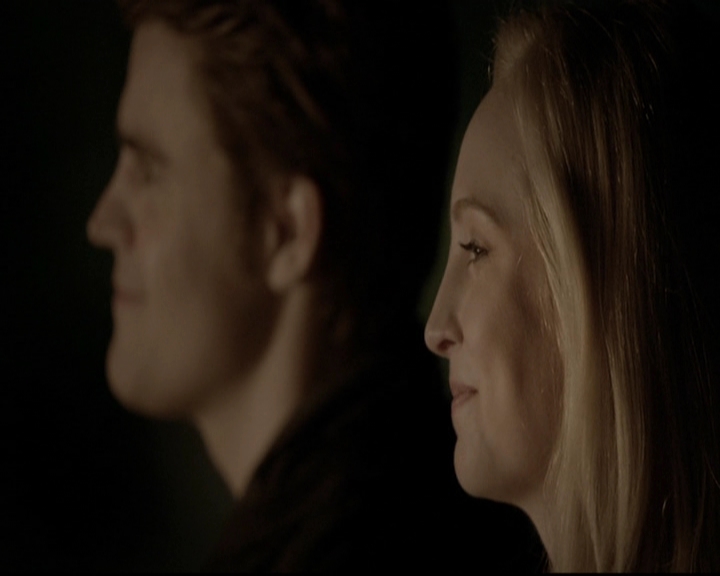 VampireDiariesWorld-dot-org_5x20WhatLiesBeneath2052.jpg