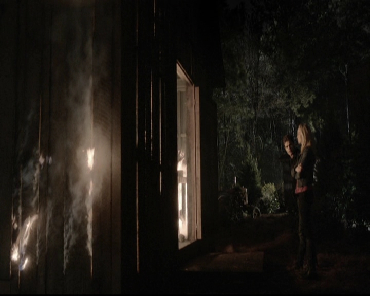 VampireDiariesWorld-dot-org_5x20WhatLiesBeneath2055.jpg