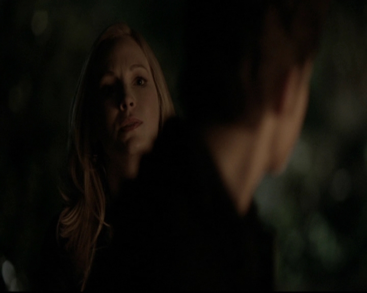 VampireDiariesWorld-dot-org_5x20WhatLiesBeneath2057.jpg