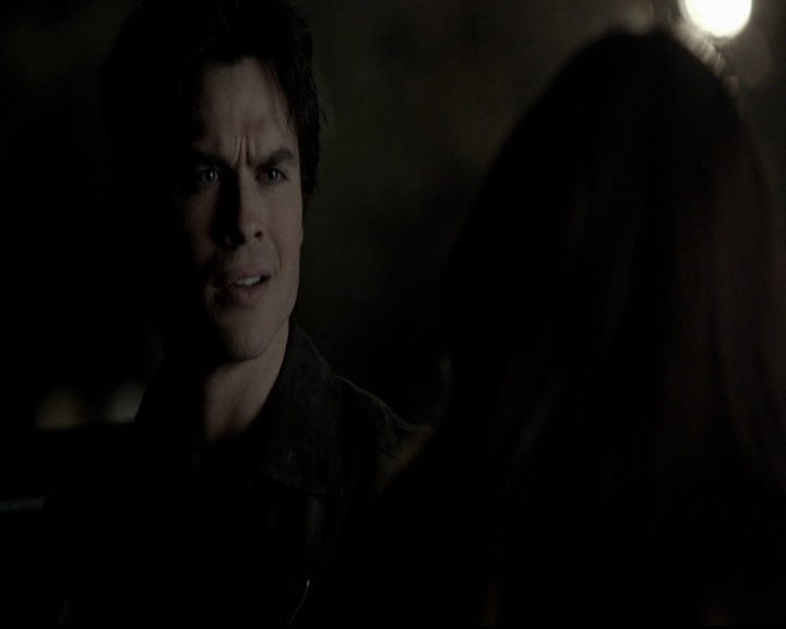 VampireDiariesWorld-dot-org_5x20WhatLiesBeneath2162.jpg