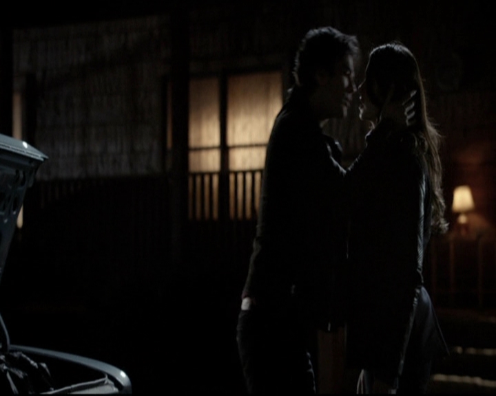 VampireDiariesWorld-dot-org_5x20WhatLiesBeneath2223.jpg VampireDiariesWorld-dot-org_5x20WhatLiesBeneath2223.jpg