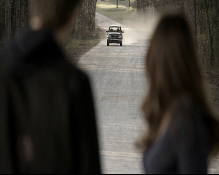 VampireDiariesWorld-dot-org_5x21PromisedLand0799.jpg