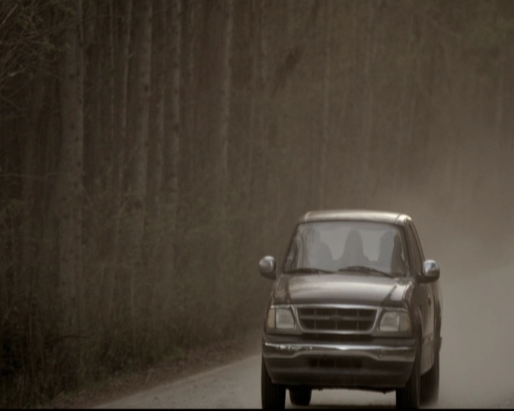 VampireDiariesWorld-dot-org_5x21PromisedLand0954.jpg