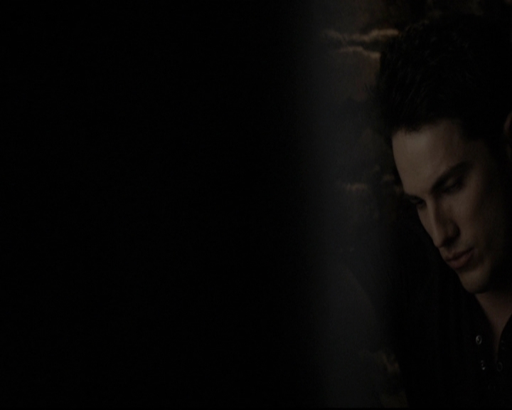 VampireDiariesWorld-dot-org_5x21PromisedLand0990.jpg