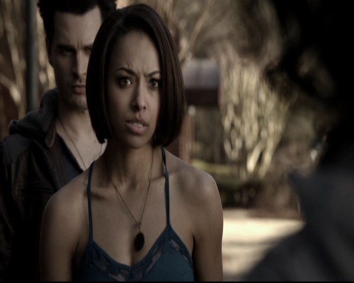 VampireDiariesWorld-dot-org_5x21PromisedLand1539.jpg