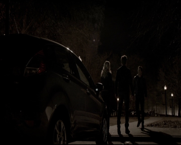 VampireDiariesWorld-dot-org_5x21PromisedLand2102.jpg