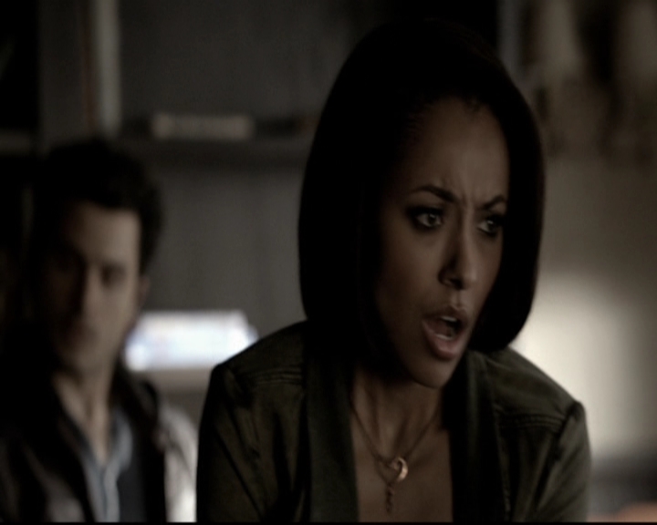 VampireDiariesWorld-dot-org_5x22Home0484.jpg