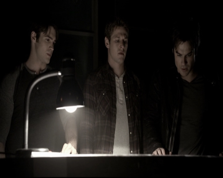 VampireDiariesWorld-dot-org_5x22Home0562.jpg