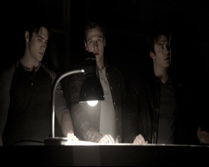 VampireDiariesWorld-dot-org_5x22Home0569.jpg