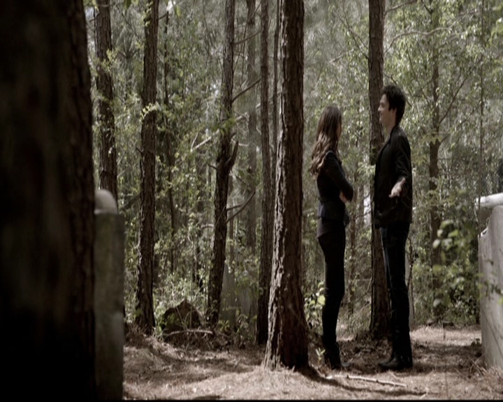 VampireDiariesWorld-dot-org_5x22Home1001.jpg