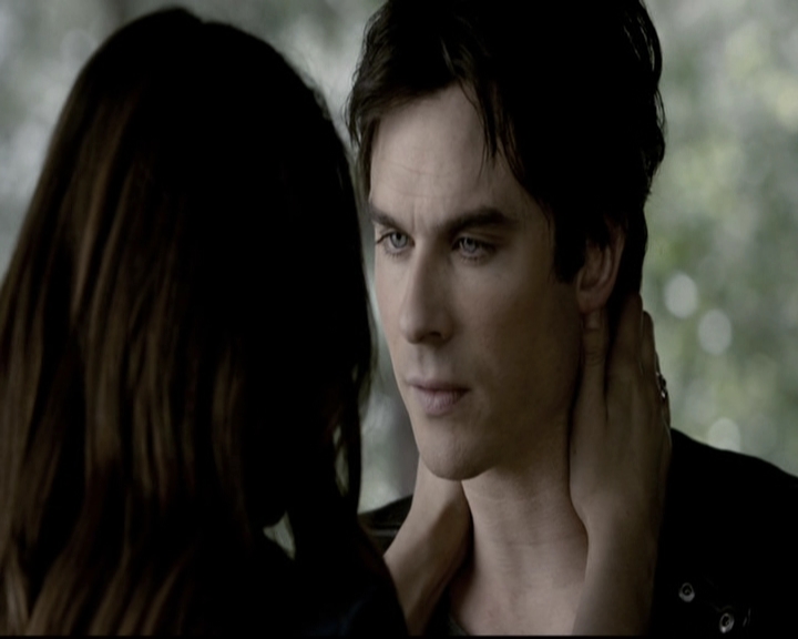 VampireDiariesWorld-dot-org_5x22Home1016.jpg