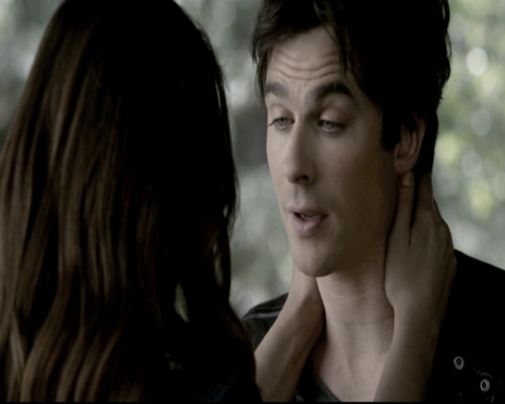 VampireDiariesWorld-dot-org_5x22Home1021.jpg