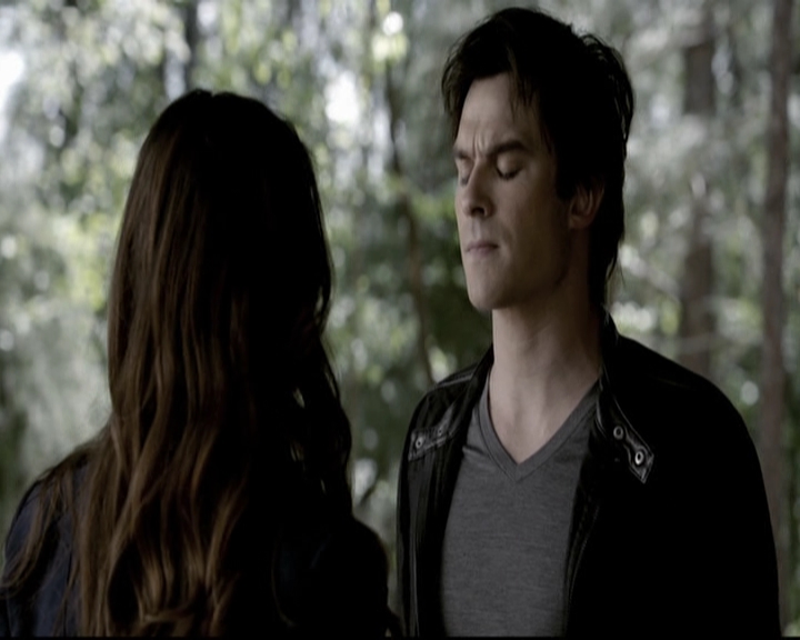 VampireDiariesWorld-dot-org_5x22Home1030.jpg