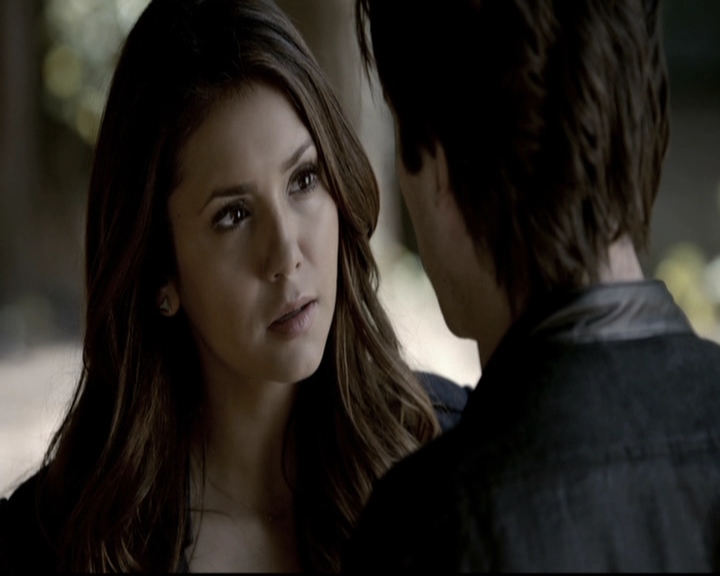 VampireDiariesWorld-dot-org_5x22Home1033.jpg