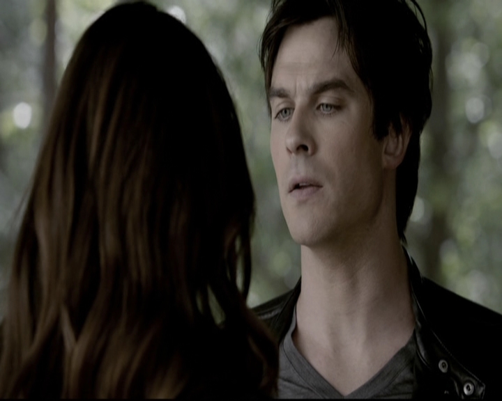 VampireDiariesWorld-dot-org_5x22Home1036.jpg