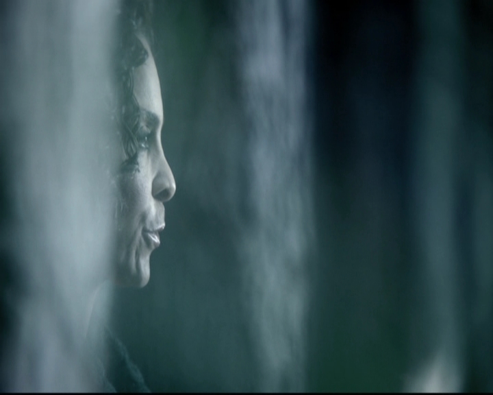 VampireDiariesWorld-dot-org_5x22Home1206.jpg