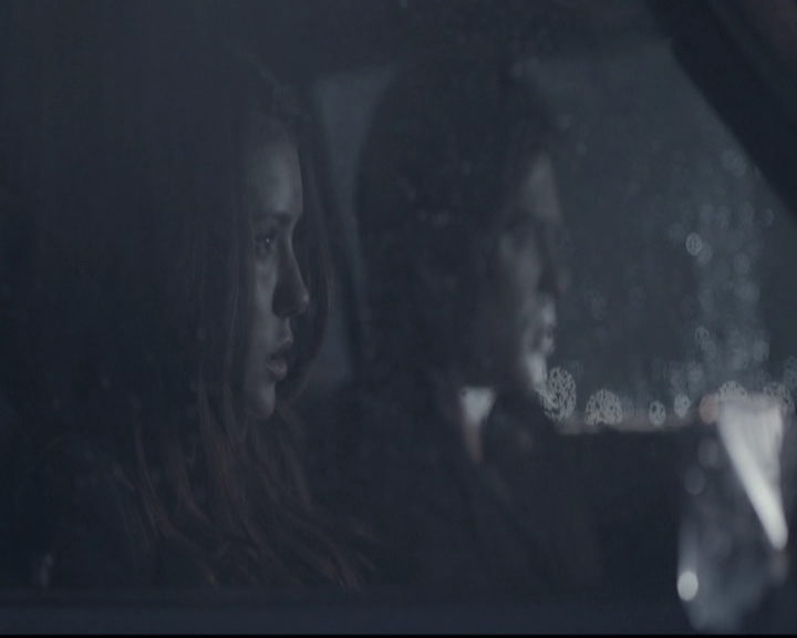 VampireDiariesWorld-dot-org_5x22Home1438.jpg