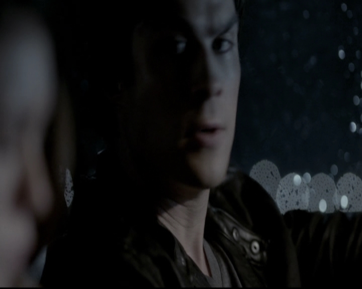 VampireDiariesWorld-dot-org_5x22Home1450.jpg