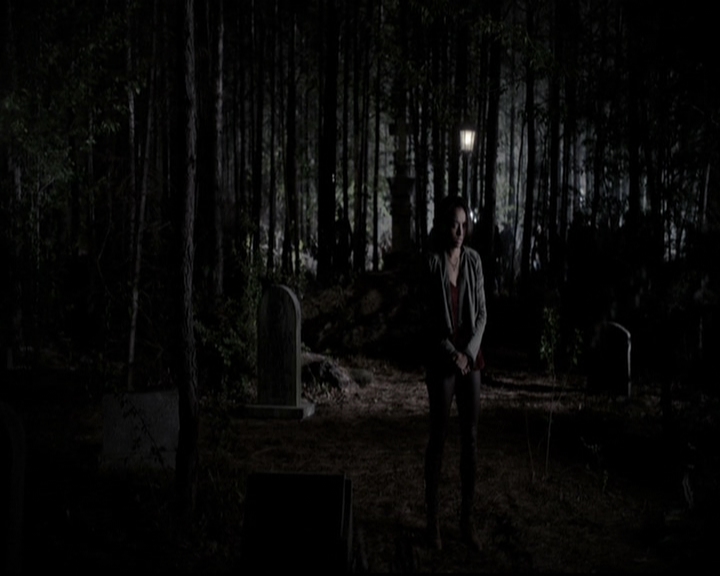 VampireDiariesWorld-dot-org_5x22Home1492.jpg