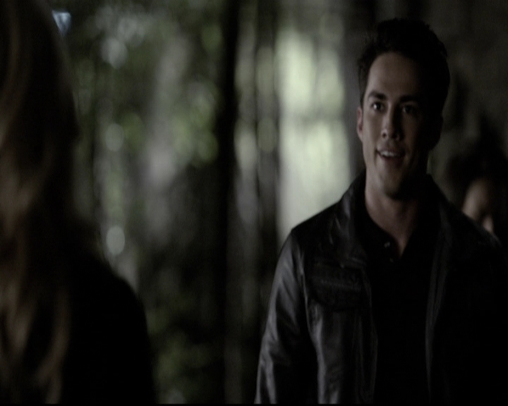 VampireDiariesWorld-dot-org_5x22Home1705.jpg