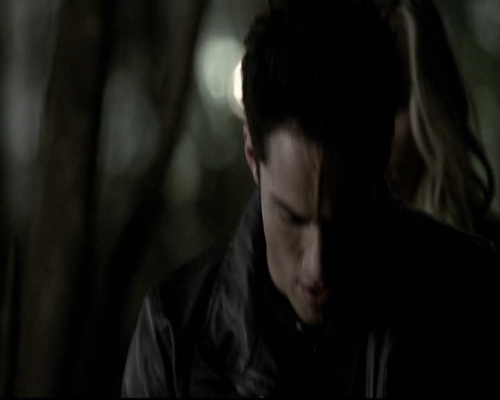 VampireDiariesWorld-dot-org_5x22Home1719.jpg