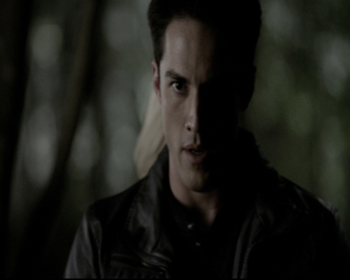 VampireDiariesWorld-dot-org_5x22Home1721.jpg