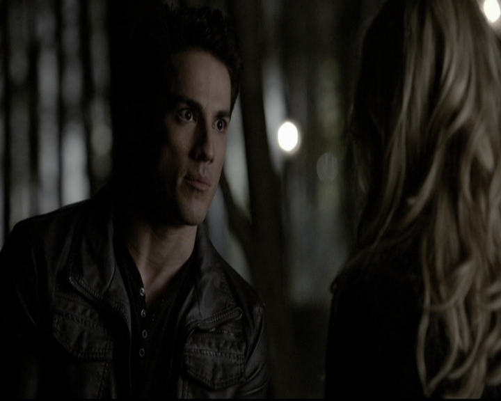 VampireDiariesWorld-dot-org_5x22Home1730.jpg