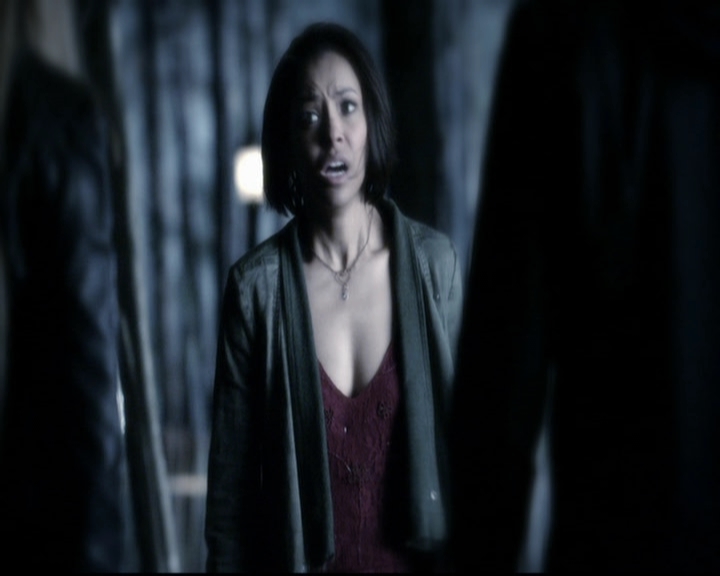 VampireDiariesWorld-dot-org_5x22Home1737.jpg