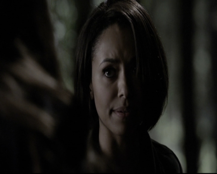 VampireDiariesWorld-dot-org_5x22Home1762.jpg