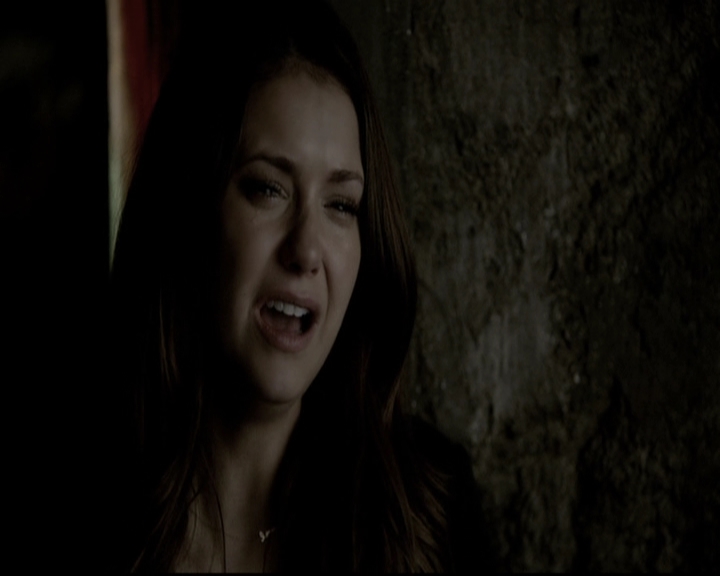 VampireDiariesWorld-dot-org_5x22Home2039.jpg