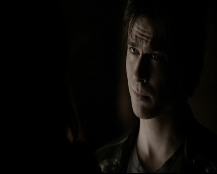 VampireDiariesWorld-dot-org_5x22Home2076.jpg