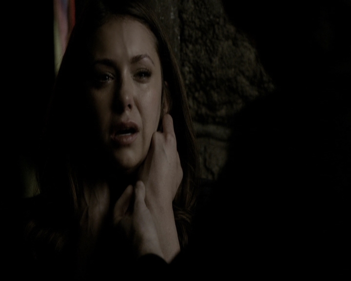 VampireDiariesWorld-dot-org_5x22Home2112.jpg