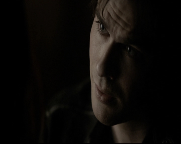 VampireDiariesWorld-dot-org_5x22Home2121.jpg