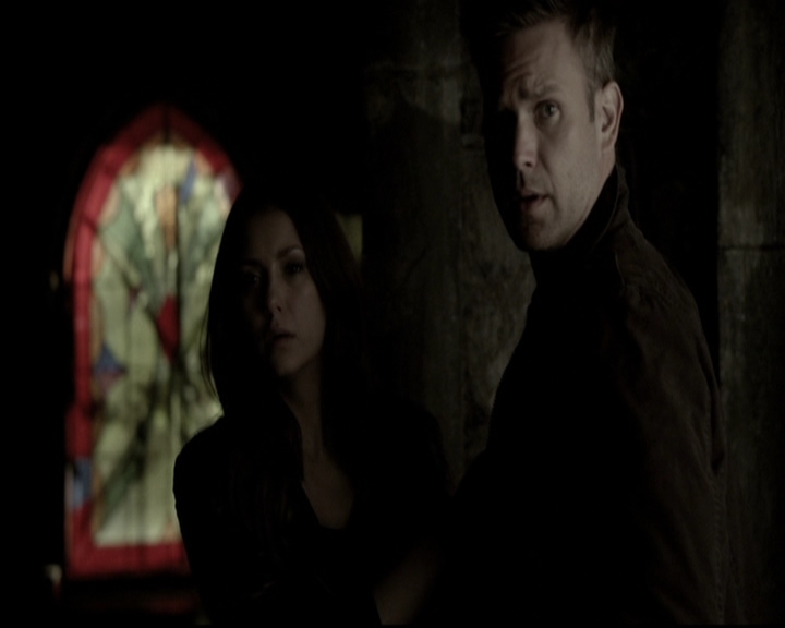 VampireDiariesWorld-dot-org_5x22Home2244.jpg