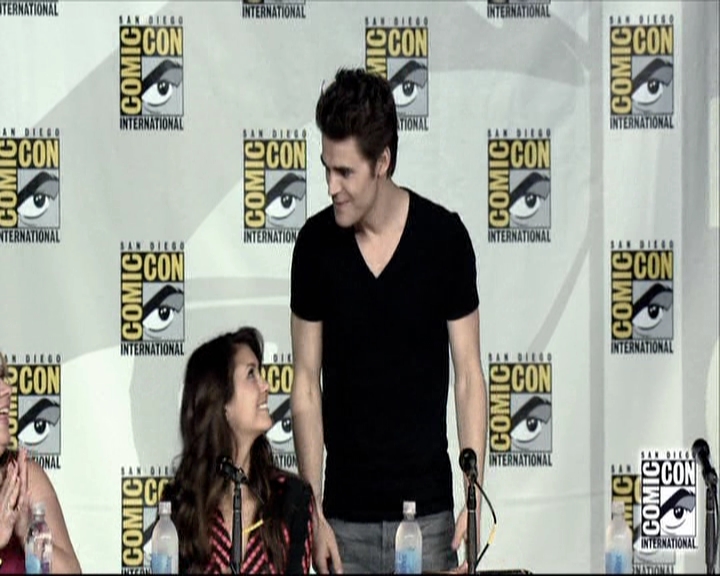 VampireDiariesWorld-dot-org_2013ComicConPanel0079.jpg