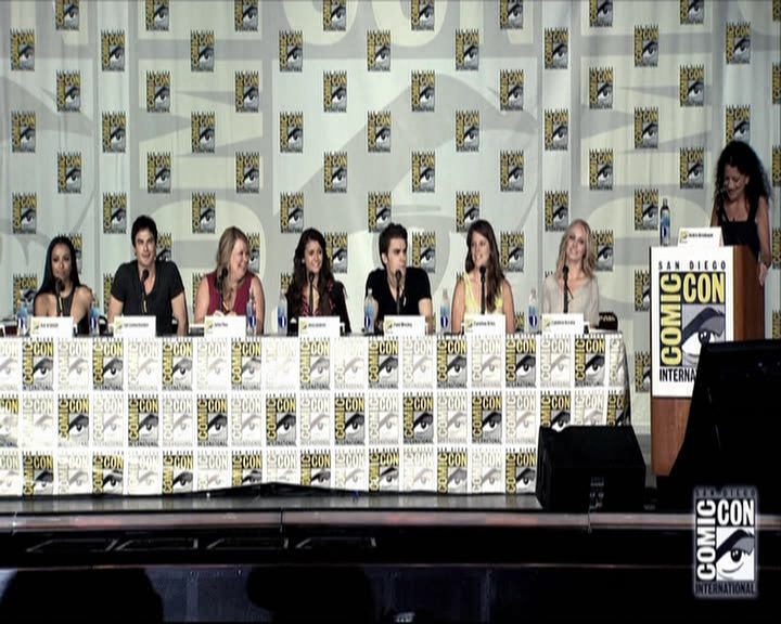 VampireDiariesWorld-dot-org_2013ComicConPanel0120.jpg