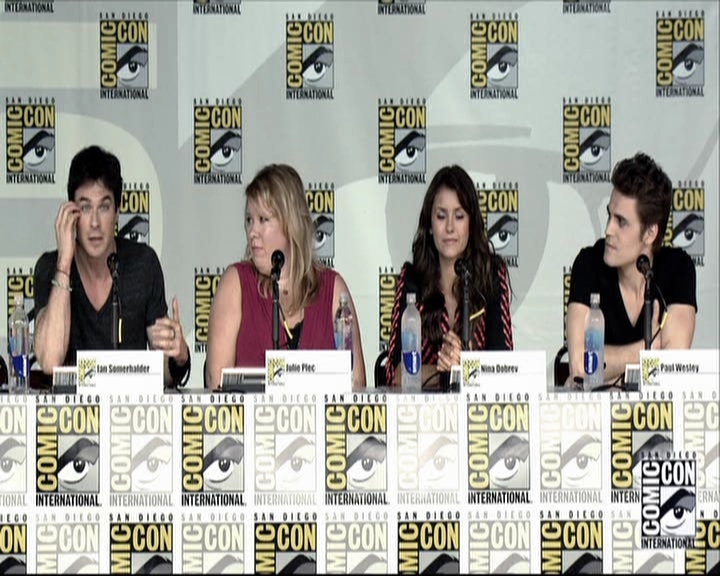 VampireDiariesWorld-dot-org_2013ComicConPanel0237.jpg