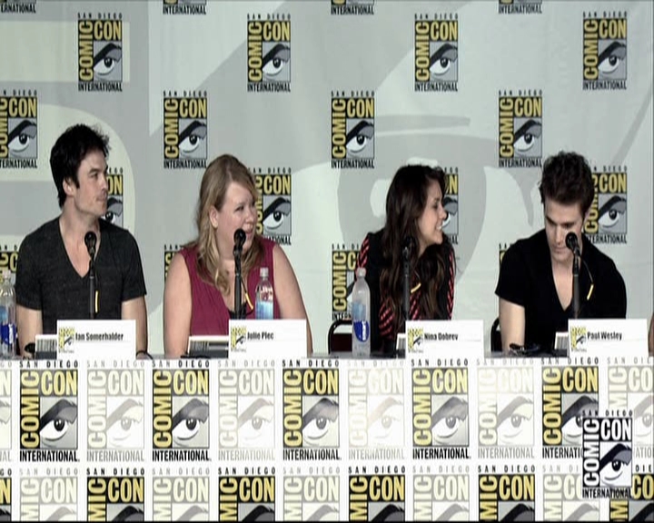 VampireDiariesWorld-dot-org_2013ComicConPanel0506.jpg