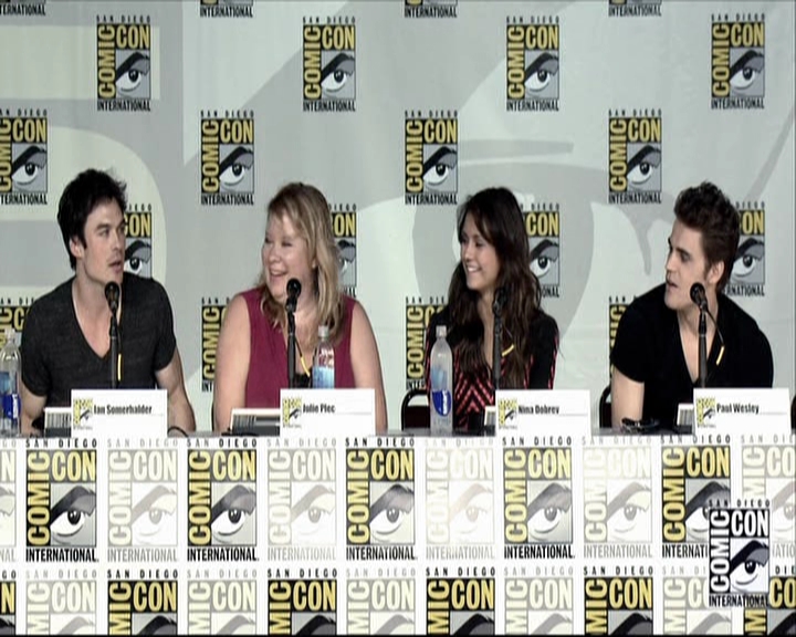 VampireDiariesWorld-dot-org_2013ComicConPanel0525.jpg