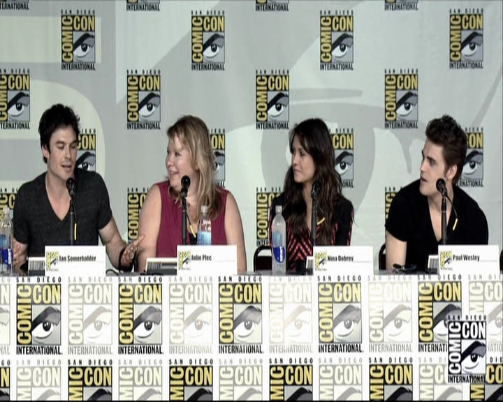 VampireDiariesWorld-dot-org_2013ComicConPanel0526.jpg