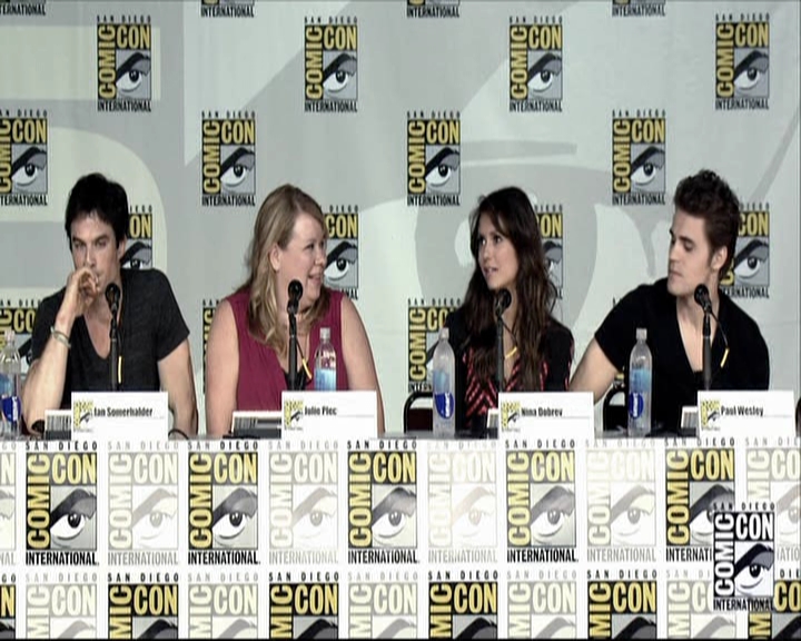 VampireDiariesWorld-dot-org_2013ComicConPanel0541.jpg