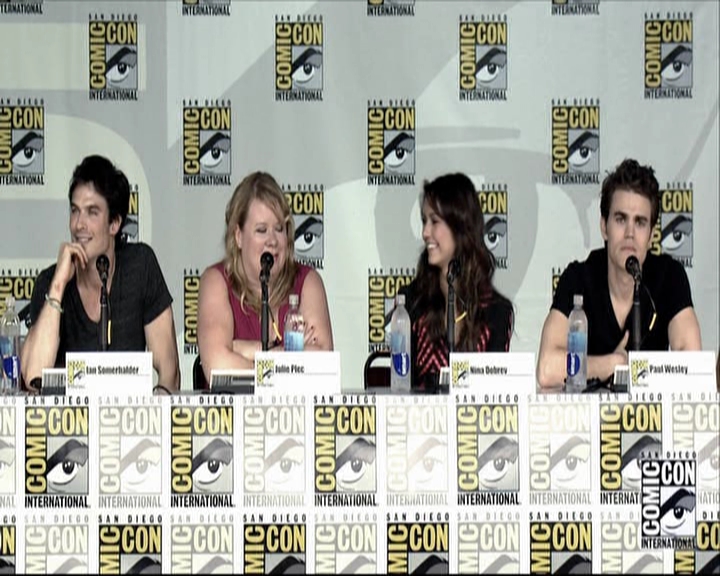 VampireDiariesWorld-dot-org_2013ComicConPanel0550.jpg