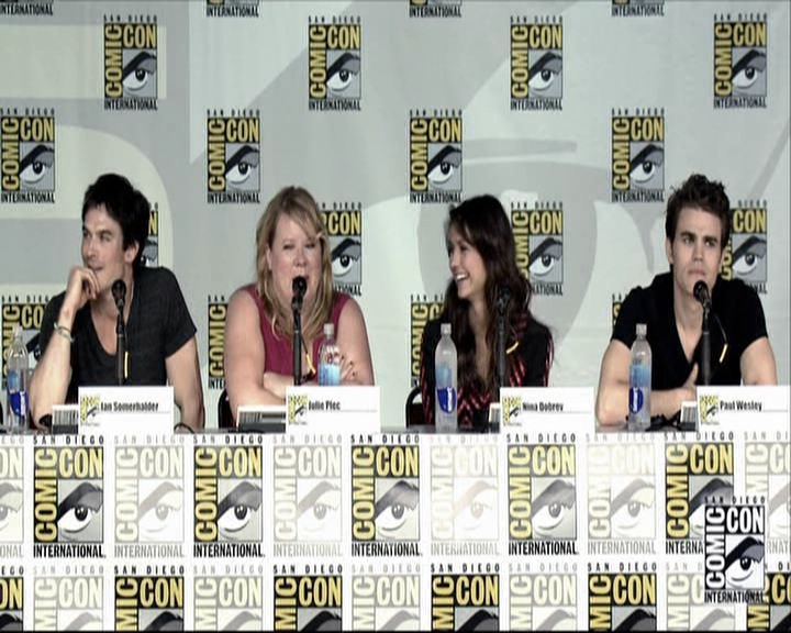 VampireDiariesWorld-dot-org_2013ComicConPanel0551.jpg